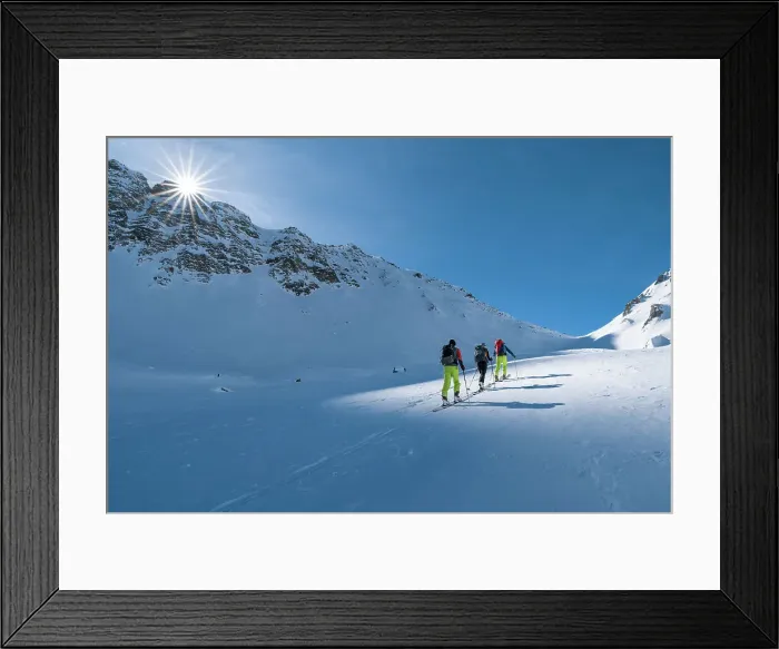 Framed Print : Ski touring to the Col Serena (Saint-Rhemy-en-Bosses, Gran San Bernardo Valley, Aosta province, Aosta Valley, Italy, Europe) (MR)