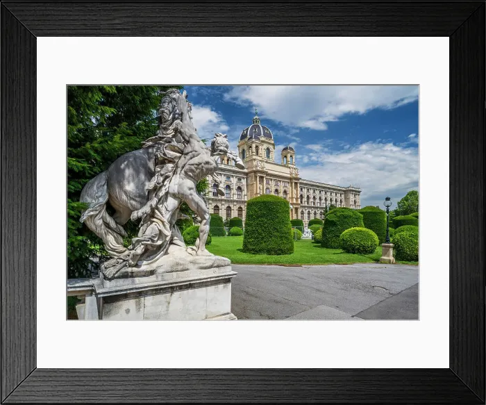 Framed Print : Natural History Museum (Naturhistorisches Museum), Maria-Theresien-Platz, Vienna, Austria Framed Print : Natural History Museum (Naturhistorisches Museum), Maria-Theresien-Platz, Vienna, Austria