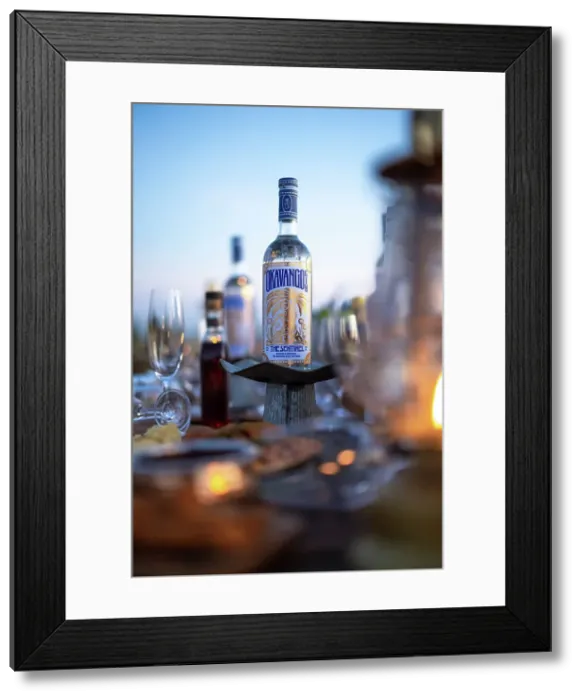 Framed Print : Sundowners in the Bush, Okavango Delta, Botswana Framed Print : Sundowners in the Bush, Okavango Delta, Botswana