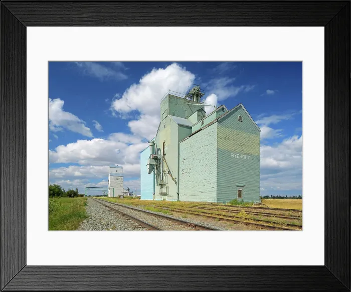 Framed Print : Grain elevator Rycroft, Alberta, Canada