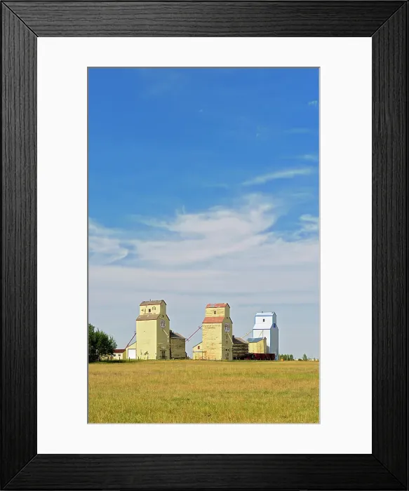 Framed Print : Grain elevators Mossleigh, Alberta, Canada Framed Print : Grain elevators Mossleigh, Alberta, Canada