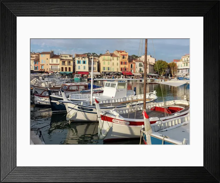 Framed Print : Cassis harbour and traditional fishing boats, Bouches-du-Rhone, Provence-Alpes-Cote d'Azur, France Framed Print : Cassis harbour and traditional fishing boats, Bouches-du-Rhone, Provence-Alpes-Cote d'Azur, France