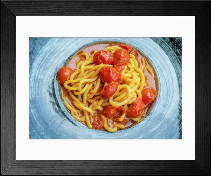 Framed Print : Italy, Umbria. A plate of Umbricelli handmade pasta with fresh tomato sugo Framed Print : Italy, Umbria. A plate of Umbricelli handmade pasta with fresh tomato sugo