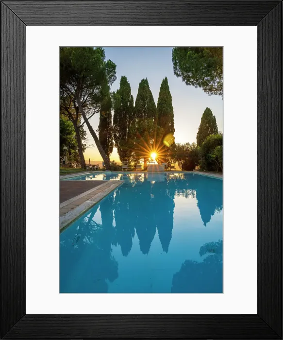 Framed Print : Italy, Tuscany. Sunset at the pool of the Agriturismo Pieve Sprenna near to Buonconvento Framed Print : Italy, Tuscany. Sunset at the pool of the Agriturismo Pieve Sprenna near to Buonconvento