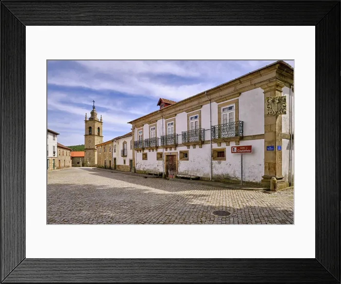 Framed Print : Casa dos Coutinhos Manor House, 18th century. Leomil, Moimenta da Beira. Portugal Framed Print : Casa dos Coutinhos Manor House, 18th century. Leomil, Moimenta da Beira. Portugal