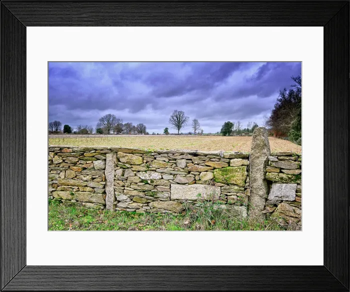 Framed Print : Traditional stone wall at Constantim. Miranda do Douro, Tras-os-Montes. Portugal