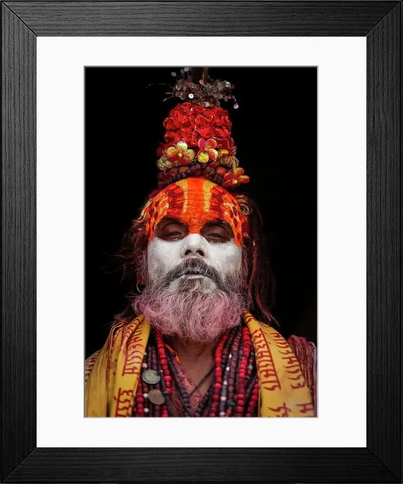 Framed Print : Sadhu (hindu holy man) at Pashupatinath Temple, Kathmandu, Nepal Framed Print : Sadhu (hindu holy man) at Pashupatinath Temple, Kathmandu, Nepal