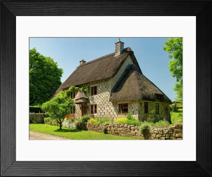 Framed Print : Thatched Cottage, Sherrington, Wiltshire, England Framed Print : Thatched Cottage, Sherrington, Wiltshire, England