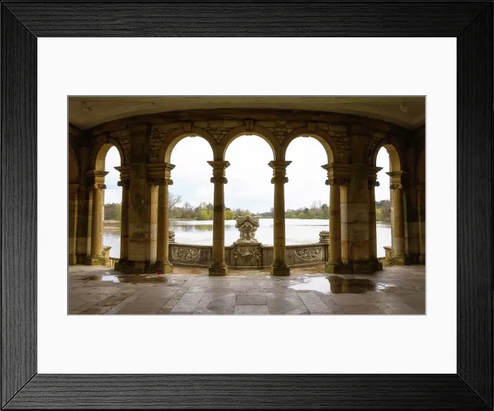 Framed Print : Hever lake from the Loggia, Italian Garden, Hever Castle, Kent, England