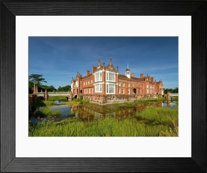 Framed Print : Helmingham Hall, Helmingham, Suffolk, England Framed Print : Helmingham Hall, Helmingham, Suffolk, England