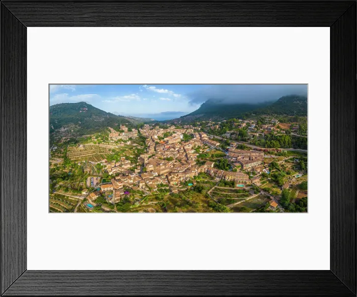 Framed Print : Valldemossa, Serra de Tramuntana, Mallorca, Balearic Islands, Spain Framed Print : Valldemossa, Serra de Tramuntana, Mallorca, Balearic Islands, Spain
