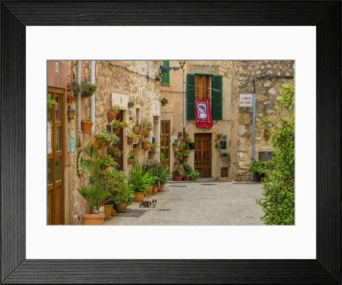 Framed Print : Valldemossa, Serra de Tramuntana, Mallorca, Balearic Islands, Spain