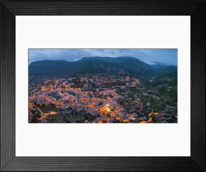 Framed Print : Valldemossa, Serra de Tramuntana, Mallorca, Balearic Islands, Spain