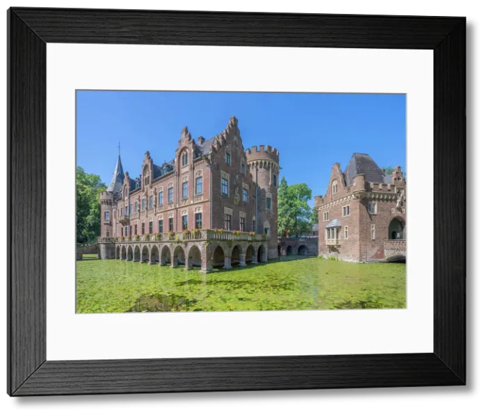Framed Print : Schloss Paffendorf, Bergheim, Rhein-Erft-Kreis, North Rhine-Westphalia, Germany Framed Print : Schloss Paffendorf, Bergheim, Rhein-Erft-Kreis, North Rhine-Westphalia, Germany