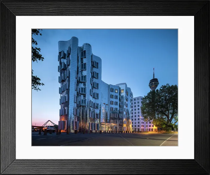 Framed Print : Gehry Bauten, Medienhafen, Dusseldorf, North Rhine-Westphalia, Germany Framed Print : Gehry Bauten, Medienhafen, Dusseldorf, North Rhine-Westphalia, Germany