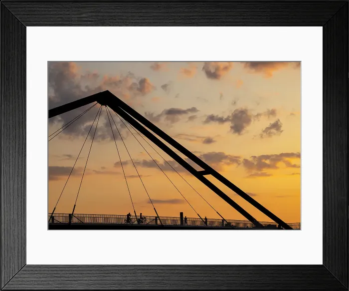 Framed Print : Brucke am Mediahafen, Dusseldorf, North Rhine-Westphalia, Germany Framed Print : Brucke am Mediahafen, Dusseldorf, North Rhine-Westphalia, Germany