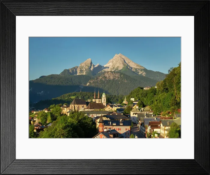 Framed Print : View over Berchtesgaden and Mount Watzmann, Bavaria, Germany, Europe Framed Print : View over Berchtesgaden and Mount Watzmann, Bavaria, Germany, Europe