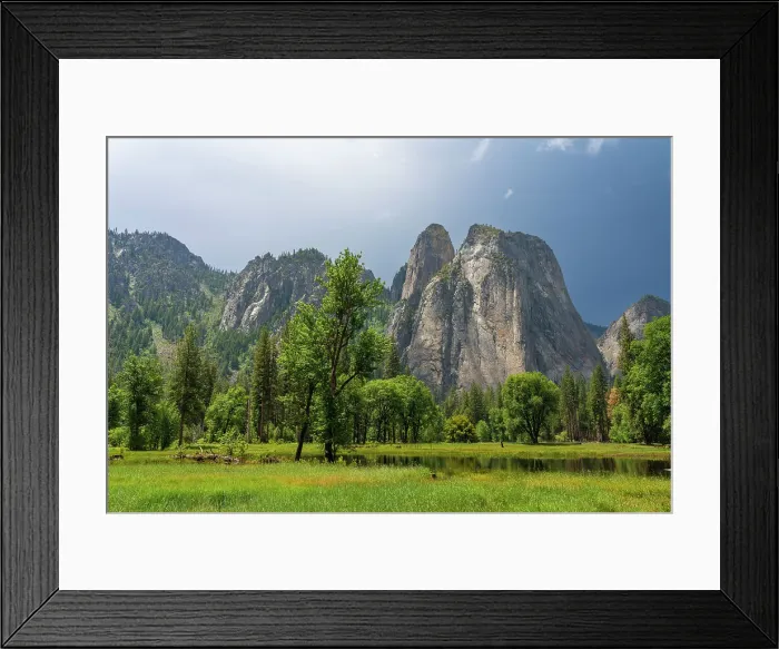 Framed Print : Cathedral Rocks as seen from Yosemite Valley, Yosemite National Park, UNESCO, Sierra Nevada, California, USA