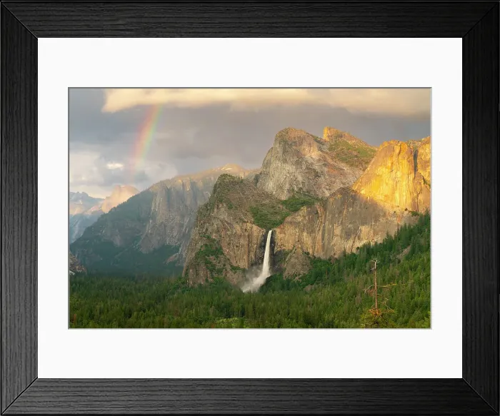 Framed Print : Half Dome and Bridalveil Fall as seen from Tunnel view viewpoint at sunset, Yosemite National Park, UNESCO, Sierra Nevada, California, USA Framed Print : Half Dome and Bridalveil Fall as seen from Tunnel view viewpoint at sunset, Yosemite National Park, UNESCO, Sierra Nevada, California, USA