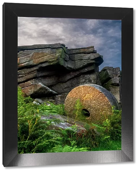 UK, England, Derbyshire, Peak District National Park, High Peak, Stanage Edge, discarded Millstones