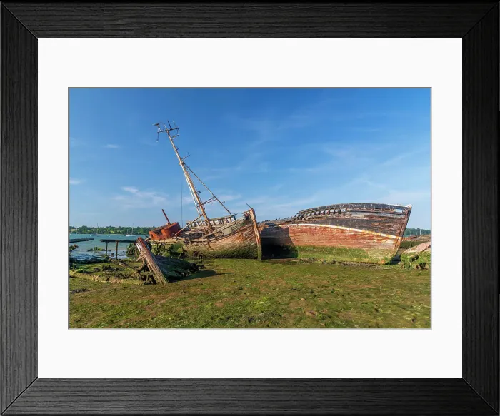 Framed Print : UK, England, Suffolk, Pin Mill, River Orwell, Boat Graveyard Framed Print : UK, England, Suffolk, Pin Mill, River Orwell, Boat Graveyard