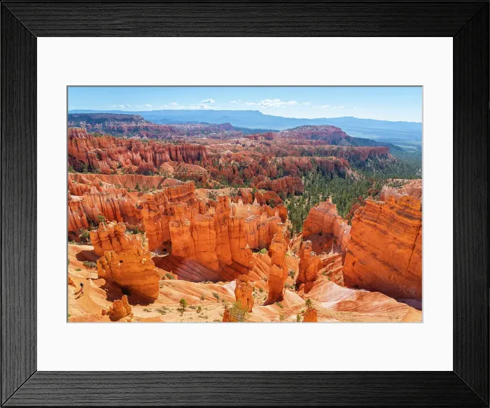 Framed Print : Hoodoos near Sunset Point taken from Navajo Loop Trail, Bryce Canyon National Park, Utah, USA Framed Print : Hoodoos near Sunset Point taken from Navajo Loop Trail, Bryce Canyon National Park, Utah, USA