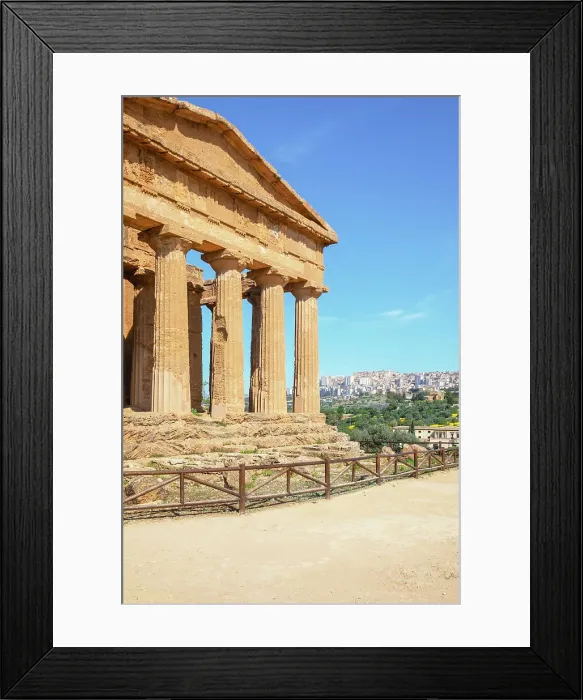 Framed Print : Temple of Concordia, Valley of Temples, Agrigento, Sicily, Italy Framed Print : Temple of Concordia, Valley of Temples, Agrigento, Sicily, Italy