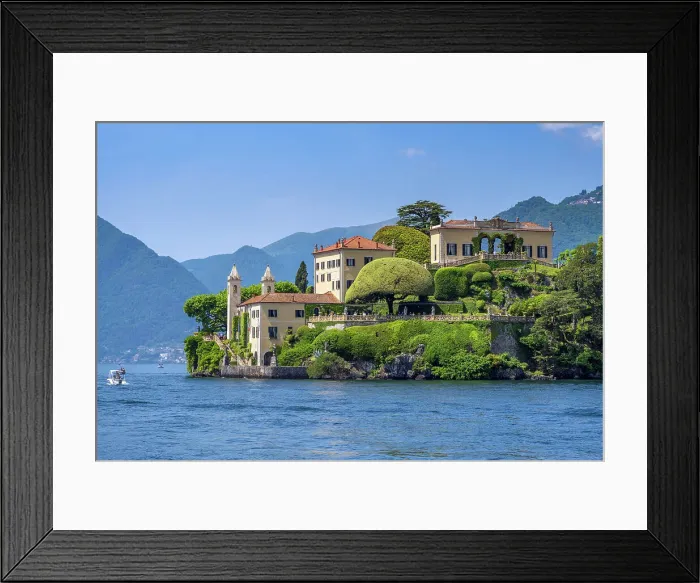 Framed Print : Villa del Balbianello, Lenno, Lake Como, Lombardy, Italy Framed Print : Villa del Balbianello, Lenno, Lake Como, Lombardy, Italy