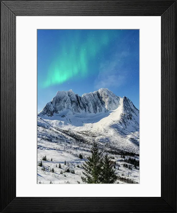 Framed Print : Northern Lights over Breidtinden mountain peak covered with snow, Mefjorden, Senja, Troms county, Norway Framed Print : Northern Lights over Breidtinden mountain peak covered with snow, Mefjorden, Senja, Troms county, Norway