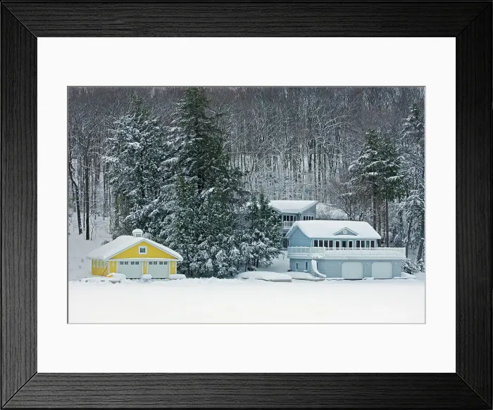 Framed Print : Cottage and boathouse Muskoka, Ontario, Canada Framed Print : Cottage and boathouse Muskoka, Ontario, Canada