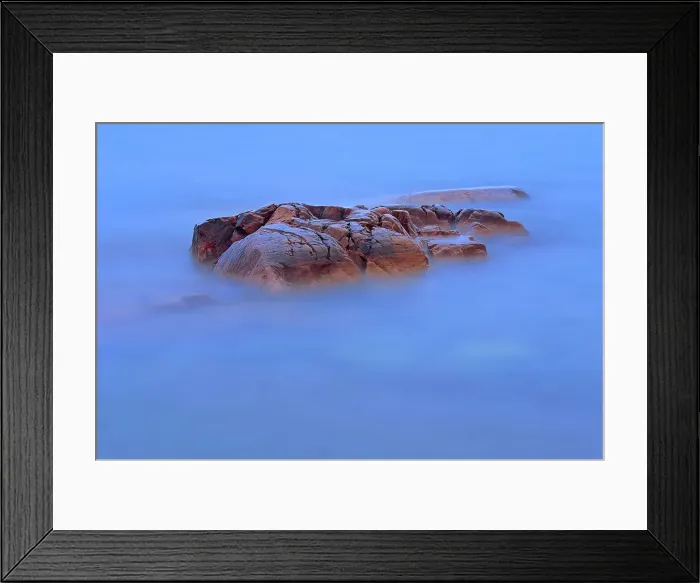 Framed Print : Crashing waves over shorline rocks st dusk Killarney Provincial PArk, Ontario, Canada Framed Print : Crashing waves over shorline rocks st dusk Killarney Provincial PArk, Ontario, Canada