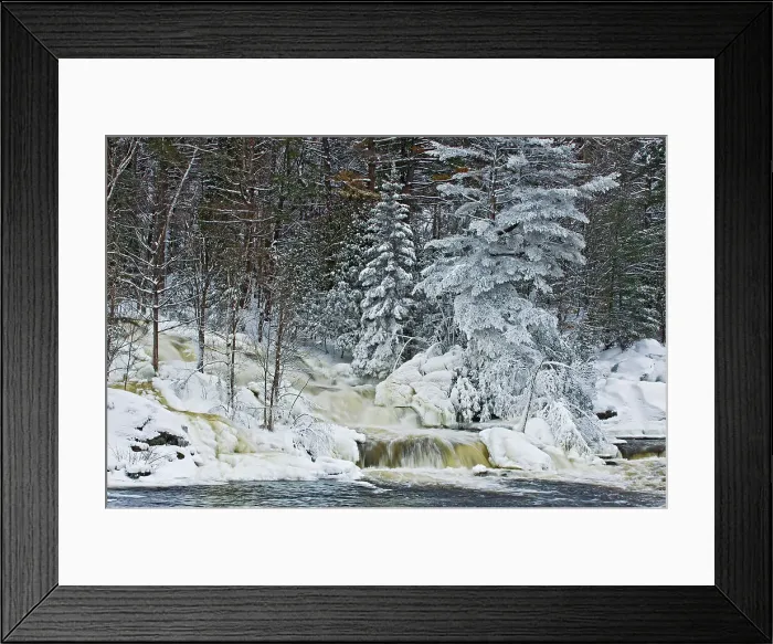 Framed Print : Wilson's Falls Bracebridge, Ontario, Canada Framed Print : Wilson's Falls Bracebridge, Ontario, Canada