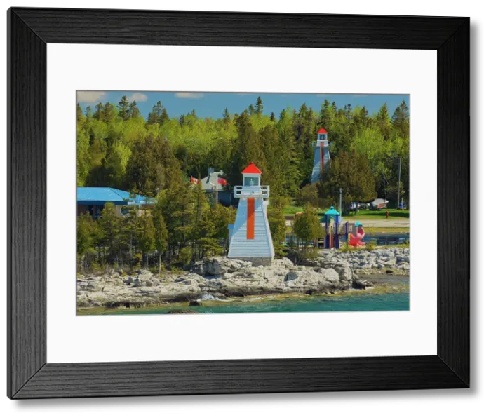 Framed Print : outh Baymouth Range Front Lighthouse on Georgian Bay. SOuth Baymouth. Manitoulin Island, Ontario, Canada Framed Print : outh Baymouth Range Front Lighthouse on Georgian Bay. SOuth Baymouth. Manitoulin Island, Ontario, Canada