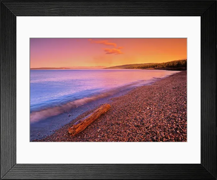 Framed Print : Sunrise on pebble beach of Lake Superior with driftwood Schreiber, Ontario, Canada Framed Print : Sunrise on pebble beach of Lake Superior with driftwood Schreiber, Ontario, Canada