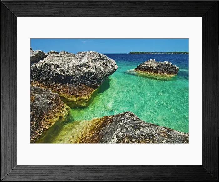 Framed Print : dolomite on shore of Georgian Bay at Big Tub Harbour Bruce Peninsula National Park, Ontario, Canada Framed Print : dolomite on shore of Georgian Bay at Big Tub Harbour Bruce Peninsula National Park, Ontario, Canada