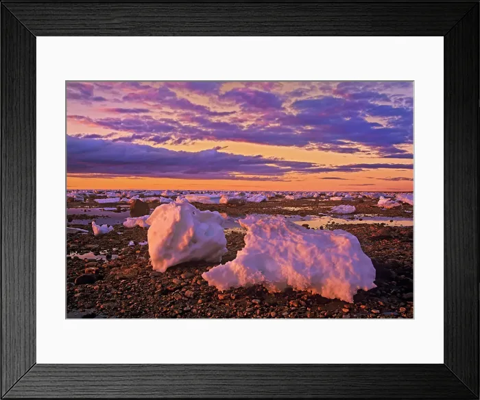 Framed Print : Icebergs along the Hudson Bay coastline Churchill, Manitoba, Canada Framed Print : Icebergs along the Hudson Bay coastline Churchill, Manitoba, Canada
