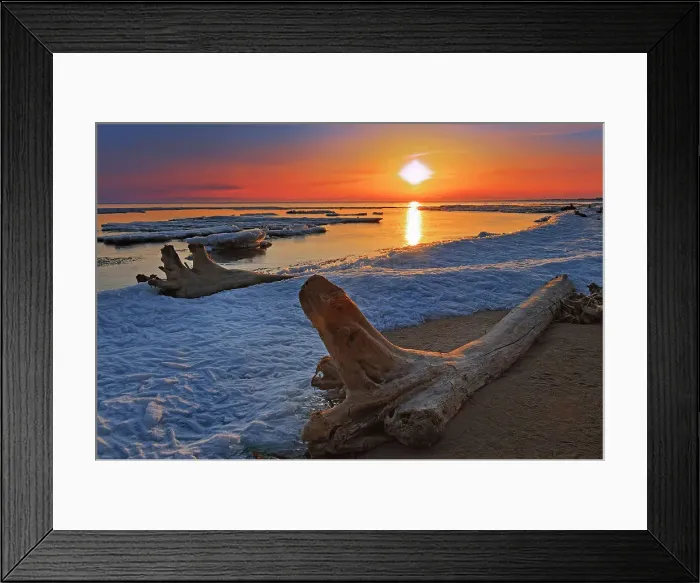 Framed Print : Ice and driftwood on Lake Manitoba at sunrise, Delta Marsh, Manitoba, Canada Framed Print : Ice and driftwood on Lake Manitoba at sunrise, Delta Marsh, Manitoba, Canada