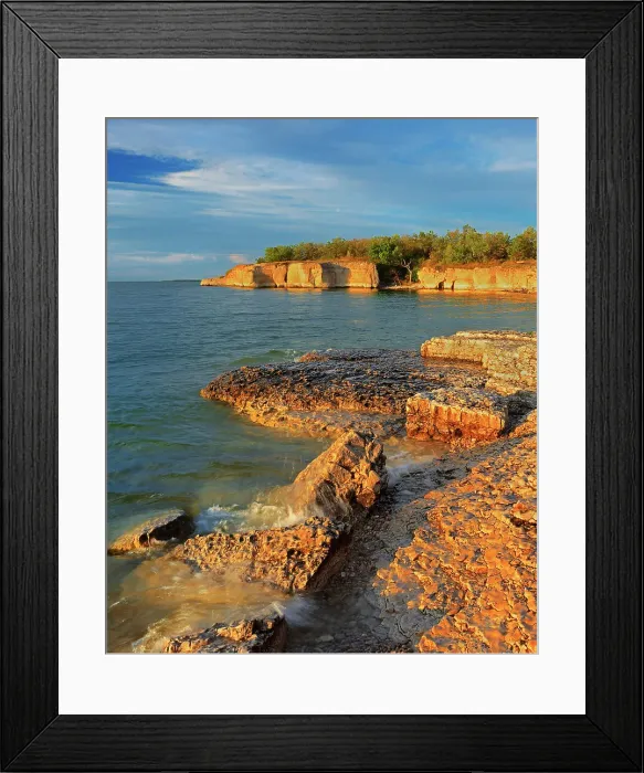 Framed Print : Limestone cliffs along Lake Manitoba at sunset Steep Rock, Manitoba, Canada Framed Print : Limestone cliffs along Lake Manitoba at sunset Steep Rock, Manitoba, Canada