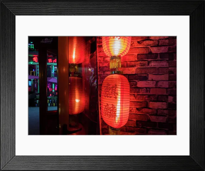 Framed Print : Lanterns outside restuarant in Houhai, Beijing, China Framed Print : Lanterns outside restuarant in Houhai, Beijing, China