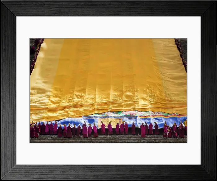 Framed Print : Unveiling the thangka at Monlam, Great Prayer Festival at Labrang Monastery, Xiahe, China