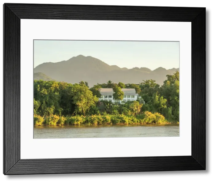 Framed Print : Banks of the Mekong river, Luang Prabang (ancient capital of Laos), Laos Framed Print : Banks of the Mekong river, Luang Prabang (ancient capital of Laos), Laos