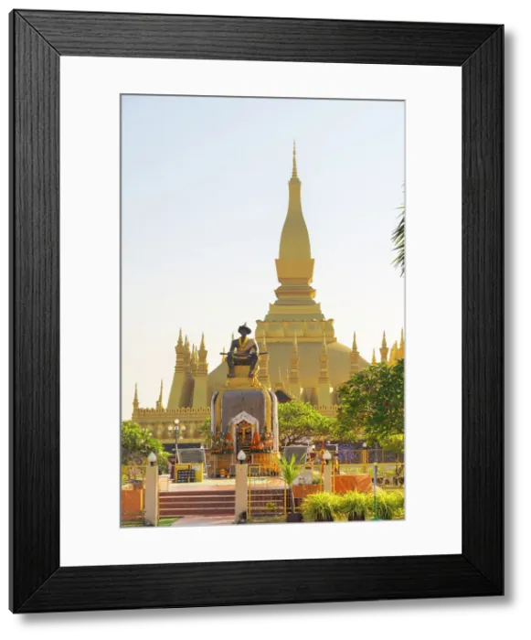 Framed Print : King Setthathirath statue, Gold Stupa, Pha That Luang, Vientiane (capital city), Laos Framed Print : King Setthathirath statue, Gold Stupa, Pha That Luang, Vientiane (capital city), Laos