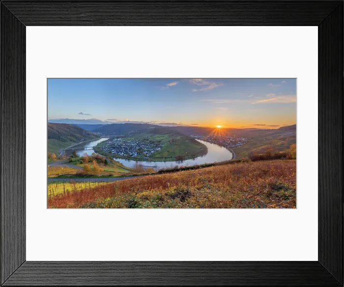 Framed Print : Moselle horseshoe bend at Kroev at sunset, Mosel valley, Rhineland-Palatinate, Germany Framed Print : Moselle horseshoe bend at Kroev at sunset, Mosel valley, Rhineland-Palatinate, Germany