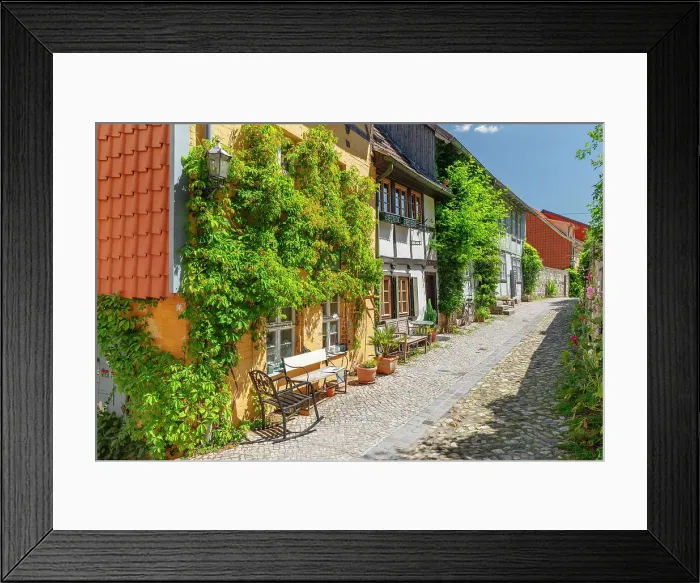 Framed Print : Half-timbered houses on Schlossberg, Quedlinburg, Bodetal Valley, Harz, Saxony-Anhalt, Germany Framed Print : Half-timbered houses on Schlossberg, Quedlinburg, Bodetal Valley, Harz, Saxony-Anhalt, Germany