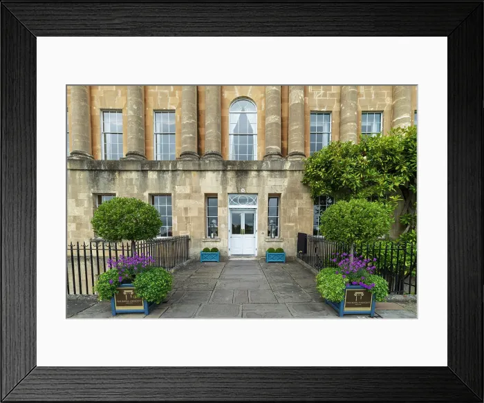 Framed Print : The Royal Crescent Hotel and Spa on the Royal Crescent in Bath, Somerset, England. Summer (June) 2019 Framed Print : The Royal Crescent Hotel and Spa on the Royal Crescent in Bath, Somerset, England. Summer (June) 2019