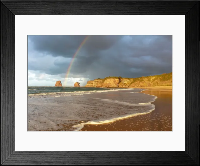 Framed Print : A rainbow above Les deux Jumeaux, Hendaye beach, Hendaye, Pyrenees-Atlantiques, Nouvelle Aquitaine, France Framed Print : A rainbow above Les deux Jumeaux, Hendaye beach, Hendaye, Pyrenees-Atlantiques, Nouvelle Aquitaine, France