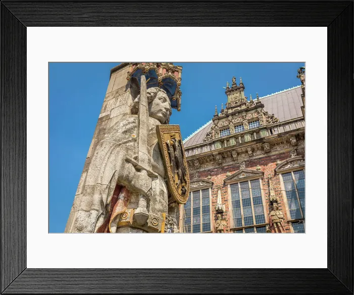 Framed Print : Statue of Bremer Roland in front of the town hall on the market square, Bremen, Germany