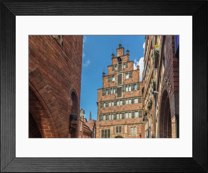 Framed Print : Traditional brick houses in Boettcherstrasse, Bremen, Germany Framed Print : Traditional brick houses in Boettcherstrasse, Bremen, Germany