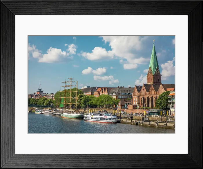 Framed Print : Martini pier on the Weser with St. Martini Church, Bremen, Germany Framed Print : Martini pier on the Weser with St. Martini Church, Bremen, Germany