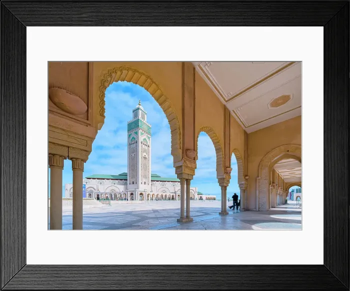 Framed Print : Arch frame and colonnade of the islamic Minaret of the Hassan II Mosque, Casablanca, Morocco